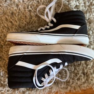 Vans EUC women’s size 8